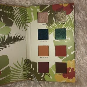 NEW AND UNUSED!! Alamar Eyeshadow Palette